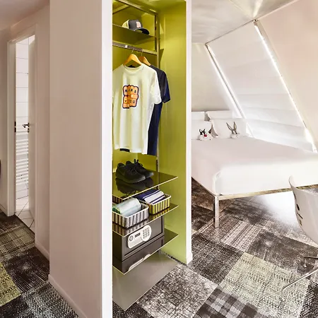 Hotel Mama Shelter Marseilles